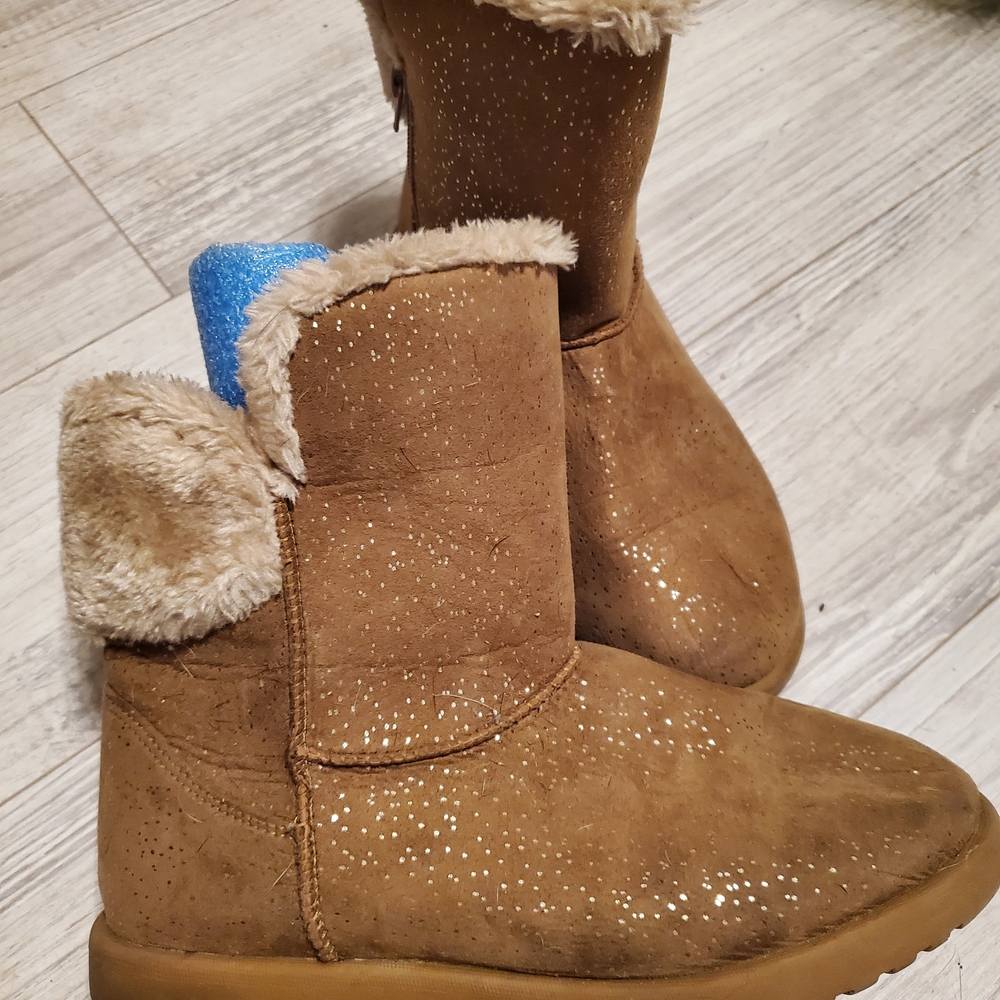 Piper Tan Kids Boots with Fur Lining